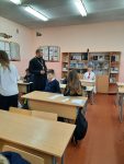 27 октября 2023 года иерей Максим Долгий посетил информационный час в 7 классе средней школы №2 г. Ляховичи