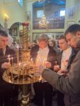 24 мая 2025 г. выпускники городских средних школ и гимназии посетили храм Воздвижения Креста Господня г. Ляховичи