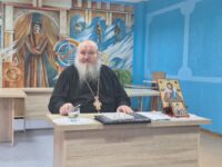 23 декабря 2025 г. протоиерей Георгий Житко беседовал с прихожанами в ЦБ г. Ляховичи